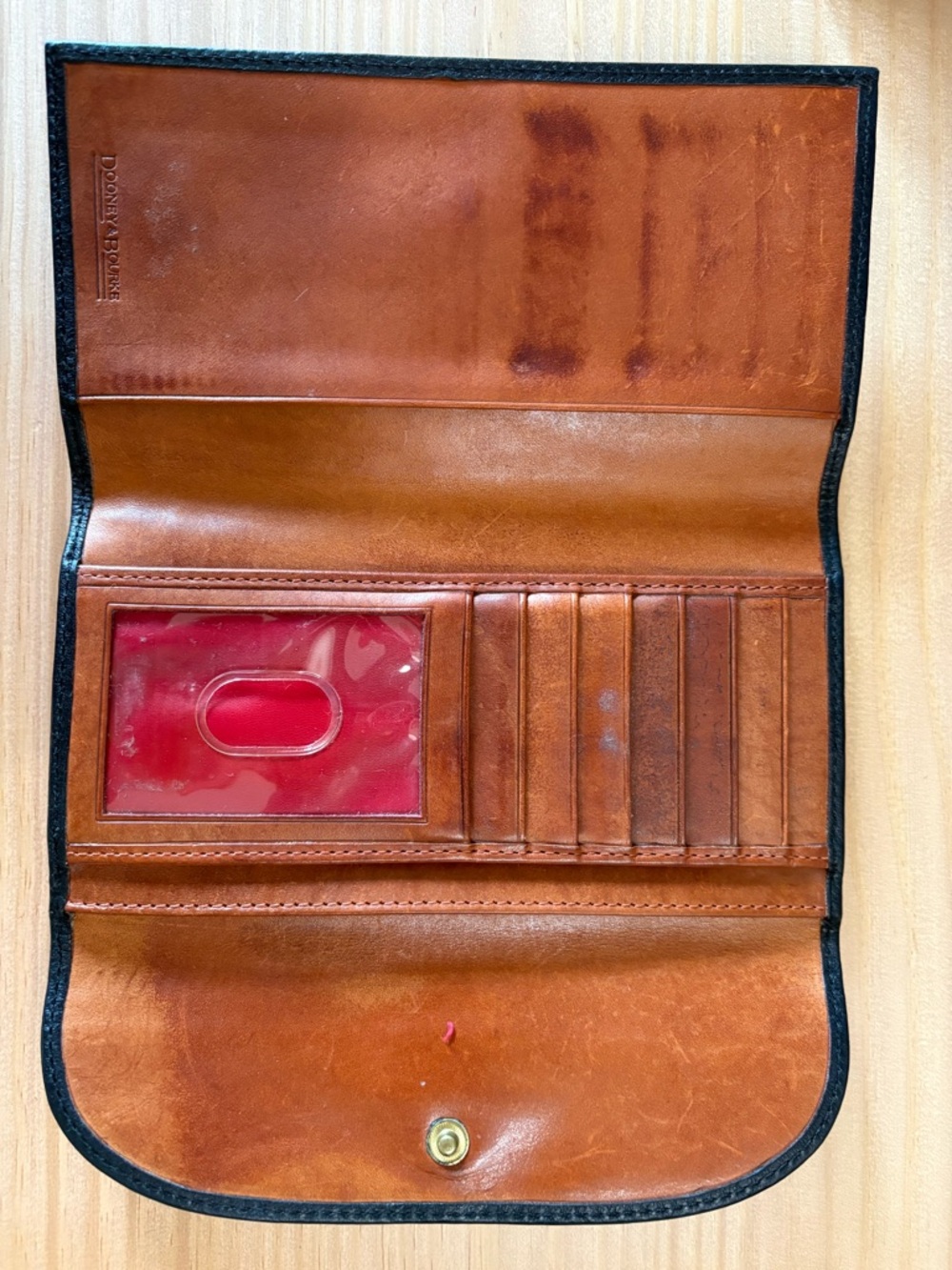Dooney & Bourke Black Leather Wallet with Brass Logo Plaque - Picture 4 of 4